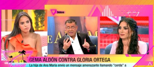 Gloria Camila desmintió el contenido de un mensaje difundido en 'Deluxe' (Captura de pantalla de Telecinco)