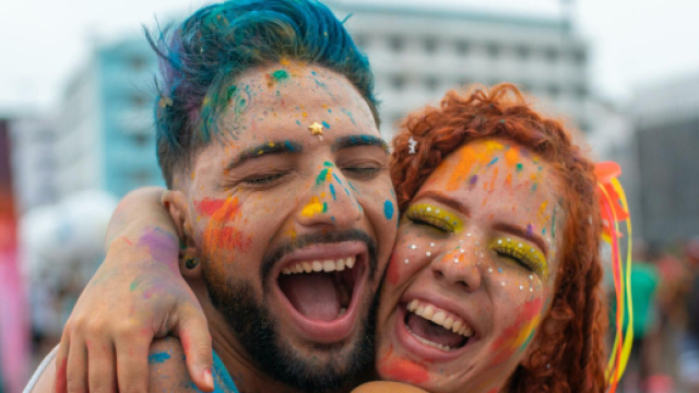 L'oroscopo del giorno 6 agosto: novità intriganti per Capricorno, Acquario giù (2ª parte).