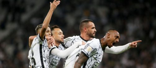 Grande serata per i club brasiliani: Atlético Mineiro, Athletico Paranaense e Corinthians volano ai quarti di finale della Copa Libertadores.