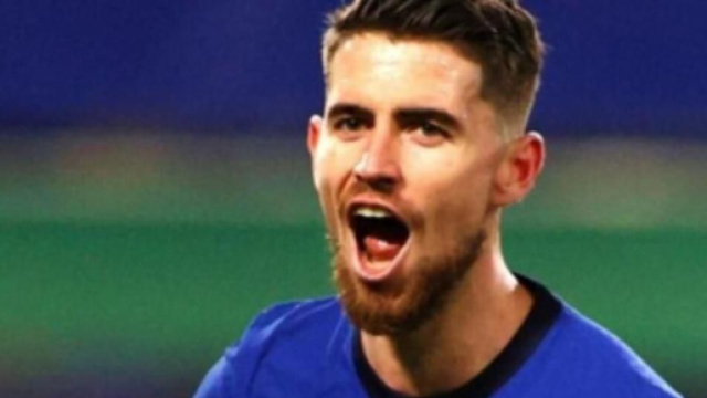Jorginho piacerebbe alla Juventus per il centrocampo.