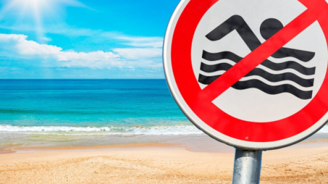 Divieto di balneazione in tre distinti punti della costa di Giardini Naxos (ME): lo impone un'ordinanza urgente del sindaco