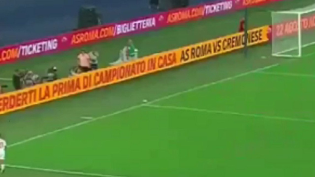 Dybala devient la ris&eacute;e du web pour son premier match au Stade Olympique de Rome (capture YouTube)