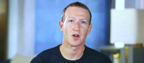 Herói ou vilão?: o bilionário Mark Zuckerberg foi criticado por seu algoritmo. Criatura não favoreceu o criador. (Arquivo Blasting News)