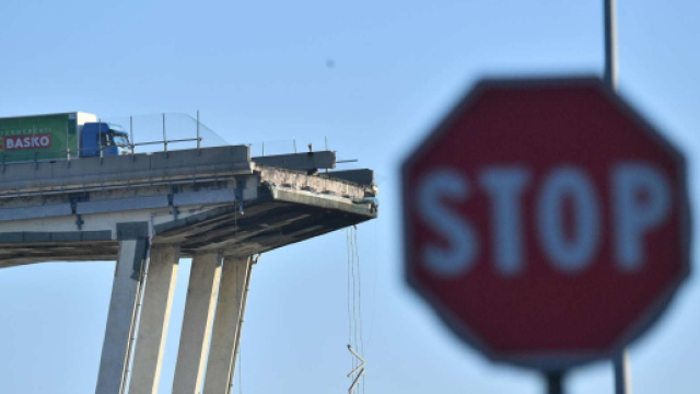 Crollo Ponte Moranda, si è svolta la messa commemorativa.