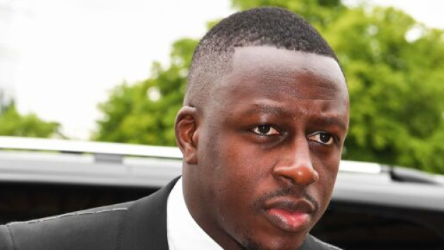 Benjamin Mendy au tribunal de Chester ce lundi pour le deuxi&egrave;me jour de son proc&egrave;s. (cr&eacute;dit Twitter)