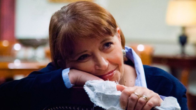 Un posto al sole, Carmen Scivittaro nei panni di Teresina Diacono.