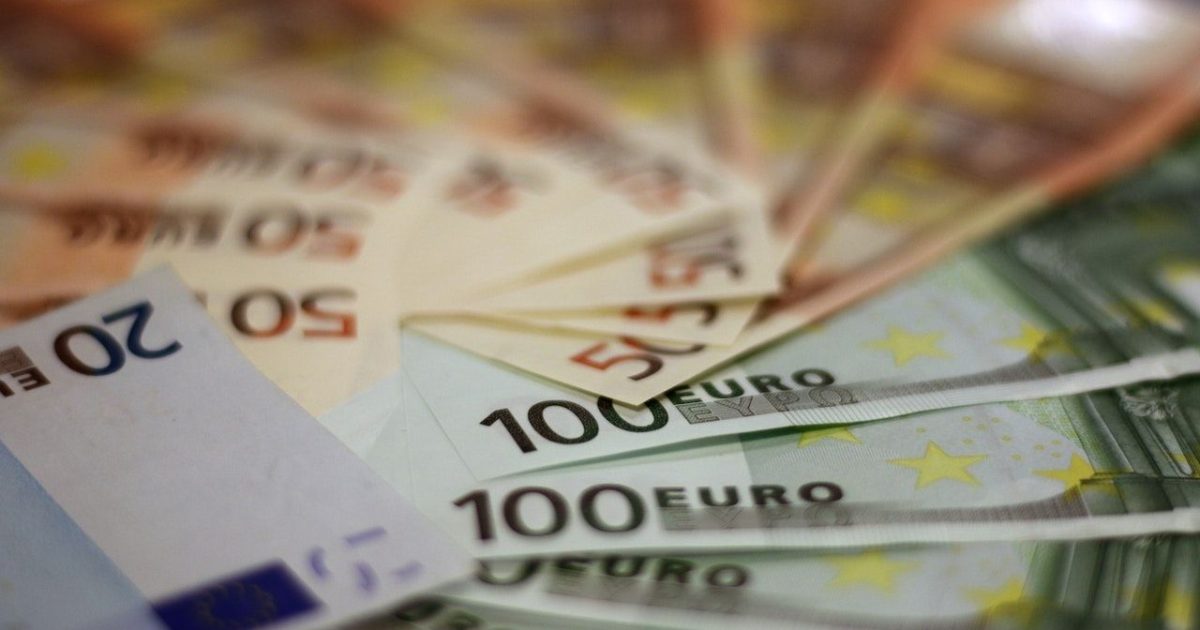 Bonus fino a 800 euro in arrivo per i genitori separati e con figli a