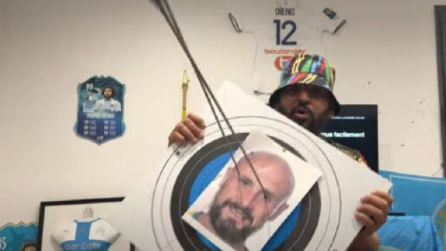 'Tête de CRS', Mohamed Henni s'en prend méchamment à Nicolas Pallois (capture YouTube)