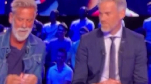 Laurent Paganelli sort un billet de 10 euros dans le CFC pour Cristiano Ronaldo (capture YouTube)
