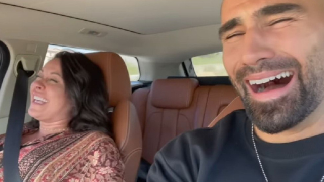 Shanna Kress, enceinte et ne pouvant se retenir, fait pipi et pète dans la voiture de son compagnon Jonathan Matijas.