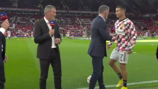 Cristiano Ronaldo met un vent à Jamie Carragher, les consultants se moquent de lui (capture YouTube)