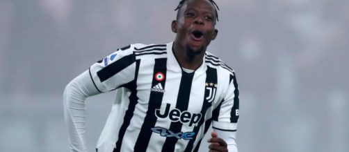 Denis Zakaria, centrocampista della Juve.