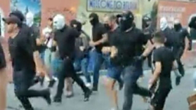 Les violents affrontements entre les supporters d’Anderlecht et des Young Boys (capture YouTube)