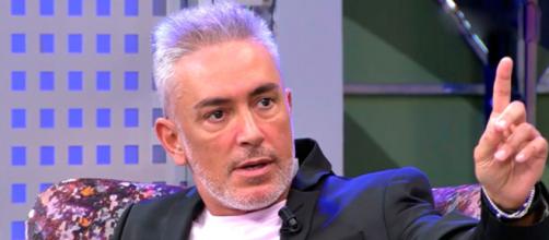Kiko Hernández ha criticado el reencuentro de Anabel Pantoja y Omar en 'Déjate querer' (Captura de pantalla de Telecinco)
