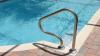 Muere un niño de 3 años ahogado al caer a una piscina en Benalmádena