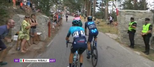 Vincenzo Nibali sulla salita di Lagunas de Neila.