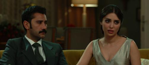 Terra Amara, episodi finale 1° stagione: Yilmaz dimentica l'Altun fidanzandosi con Mujgan.