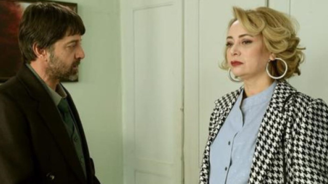 Terra Amara, puntate Turchia: Sabahattin lascia il tetto coniugale, Sermin vicina a Veli.