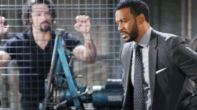 Beautiful, trame 14-20 agosto 2022: Justin colpisce Thomas e lo rinchiude in una gabbia.