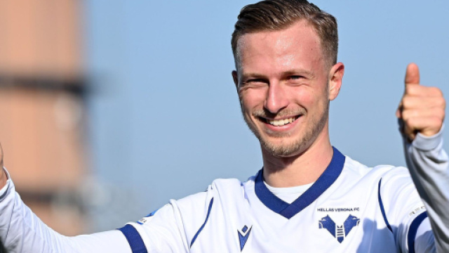 Inter, possibile offerta per Barak.