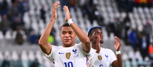 Mbappé a récemment appelé Pogba pour en savoir plus sur son prétendu marabout (crédit Twitter)