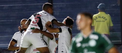 Vasco vence e mantém vantagem para quinto colocado (Daniel Ramalho/CRVG)