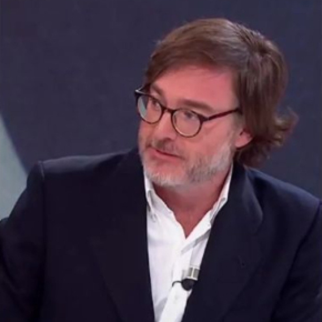 Emilio Sáenz-Francés recordó que Isabel II conoció a 16 primeros ministros del Reino Unido (Captura de pantalla de Antena 3)