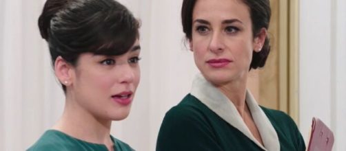 Gloria e Stefania in una scena de Il Paradiso.