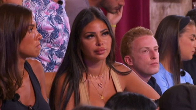 Les Cinquante : Maeva Ghennam favorisée par la production ? Une nouvelle tricherie dévoilée par les téléspectateurs.