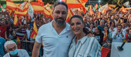 Santiago Abascal apoyó a Macarena Olona en las elecciones andaluzas (Instagram, sant_abascali)