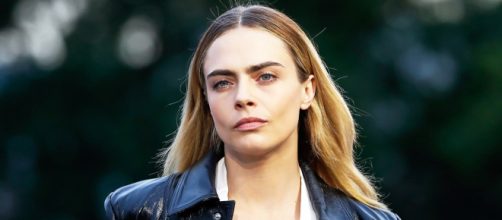 Cara Delevingne não comparece o lançamento da sua linha na Semana de Moda de Nova York (Arquivo Blasting News)