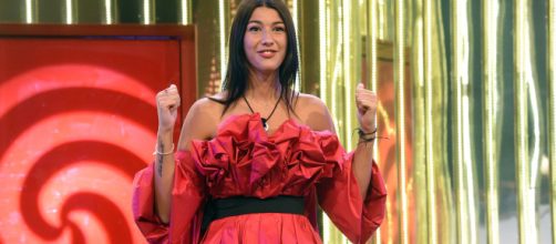 GFVip7, presunto retroscena sulla lite Ginevra-Elettra: 'C'entra la carriera di cantante'.