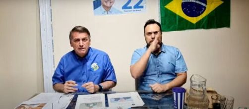 Bolsonaro está proibido de usar Palácio da Alvorada para fazer lives (Reprodução/YouTube)