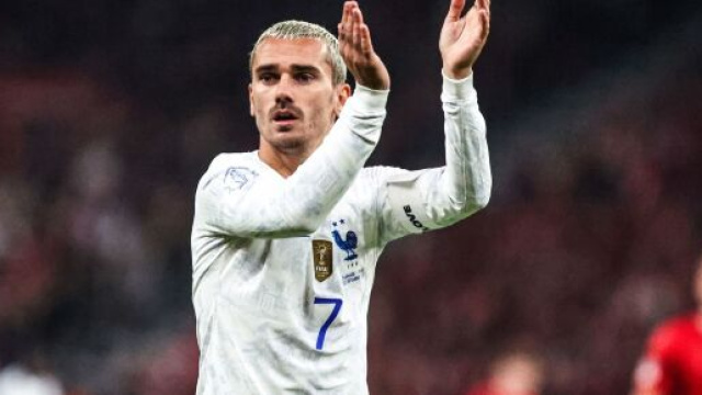 Griezmann capitaine des Bleus face au Danemark ce dimanche. (crédit Twitter)