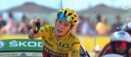 Ciclismo, il vincitore del Tour de France Jonas Vingegaard.