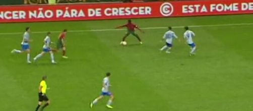 L'incroyable action de Nuno Mendes contre l'Espagne affole Twitter (capture YouTube)