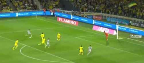 Nantes - PSG : Le 'golazo' de Kylian Mbappé retourne Twitter (capture Youtube)