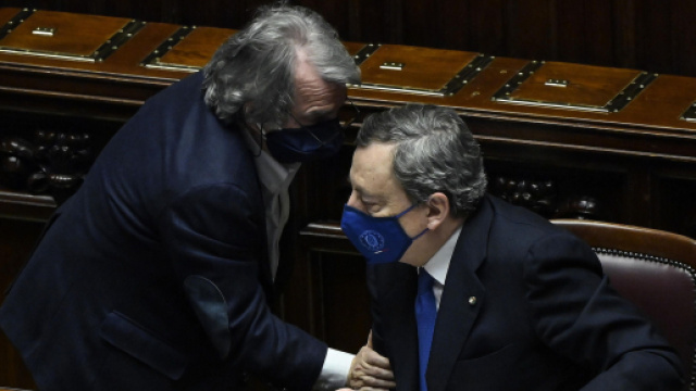 Scuola, verso aumenti stipendi prof di 123 euro e Ata 90€, arretrati infermieri di 4.736€.