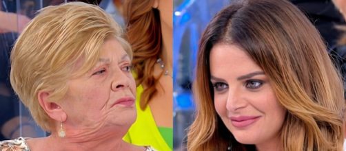 Uomini e Donne, prossime puntate: Roberta torna, Pinuccia ai ferri corti con un cavaliere