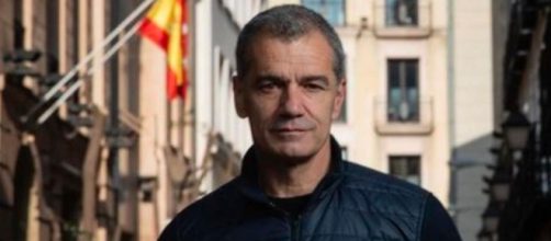 Ton Cantó abandonó la Oficina del Español creada por Isabel Díaz Ayuso (Instagram, tonicanto1)