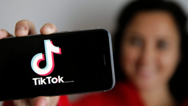Snap, TikTok. Fonte: Google immagini