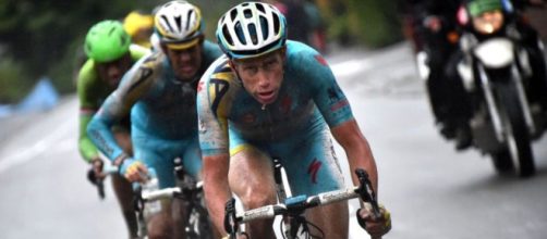 Ciclismo, Lieuwe Westra impegnato al Tour de France 2014.