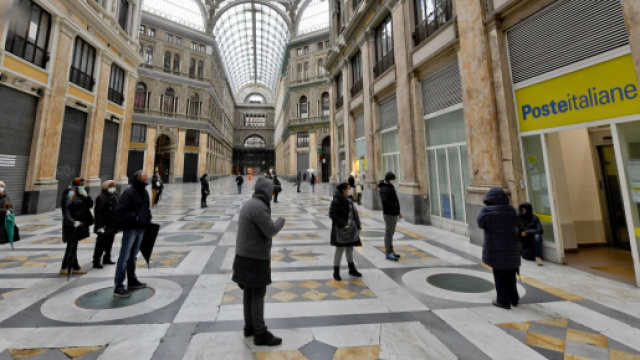 Assunzioni Poste Italiane per nuovi diplomati e laureati, non &egrave; prevista esperienza.