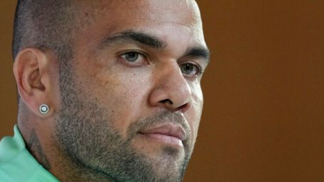 " Un tatouage expose Alves" screenshot/twitter @BarcaUniversal