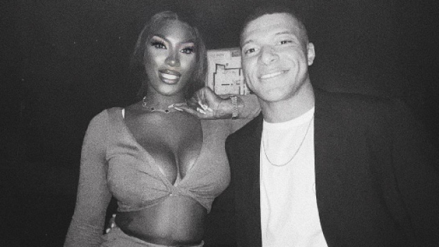 Kylian Mbappé et Aya Nakamura sortent-ils ensemble ? (screenshot Twitter @NewsTVReal)