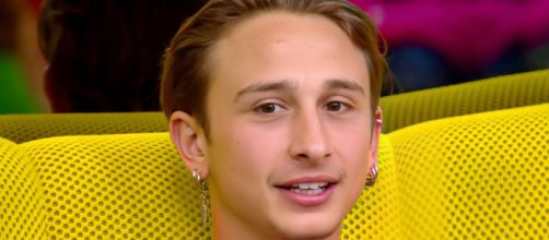 GFVip 7, lo staff di George commenta le nomination: 'Proprio con Nikita, molto strano'.