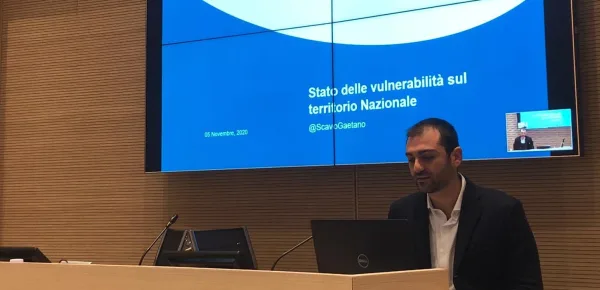 Agenzia Entrate, cessione computer: aperto il bando.