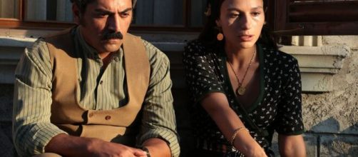 Terra amara puntate turche:Demir allontana Saniye e Gaffur dalla tenuta .