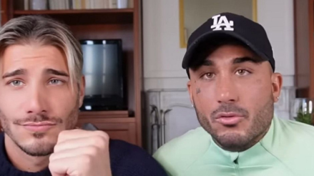 Vivian et Nicolo (Le Cross) répondent aux questions et balancent sur Neverly, Nathalie, Romane et Anthony. (screenshot @YouTube)