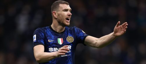 Edin Dzeko nel mirino del club di Berlusconi.